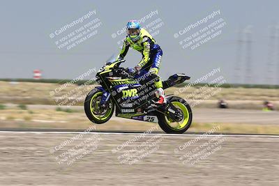 media/Aug-03-2025-TrackDaz (Sun) [[bf4a71acf9]]/C Group/1240pm (Wheelie Bump)/